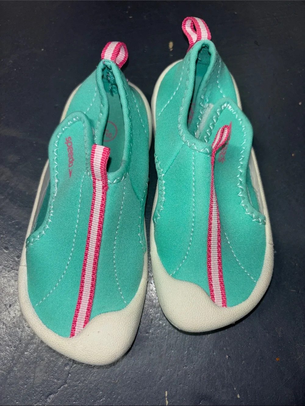 Kids SPEEDO Teal Slip-On Water Shoes with Pink Stripe
